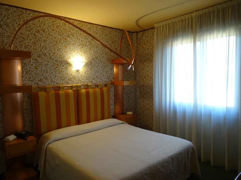 Hotel La Pergola Barga Dış mekan fotoğraf
