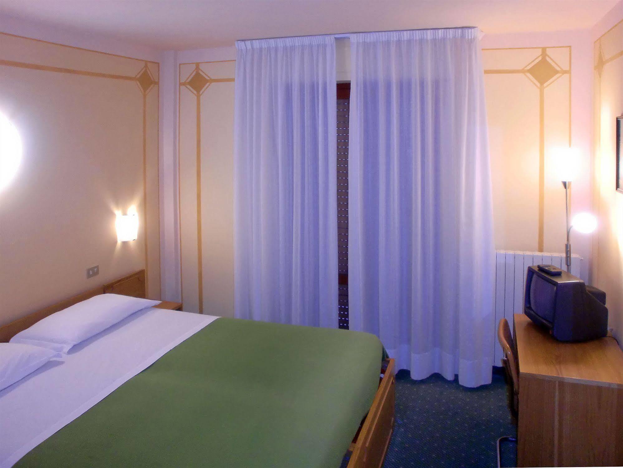 Hotel La Pergola Barga Dış mekan fotoğraf