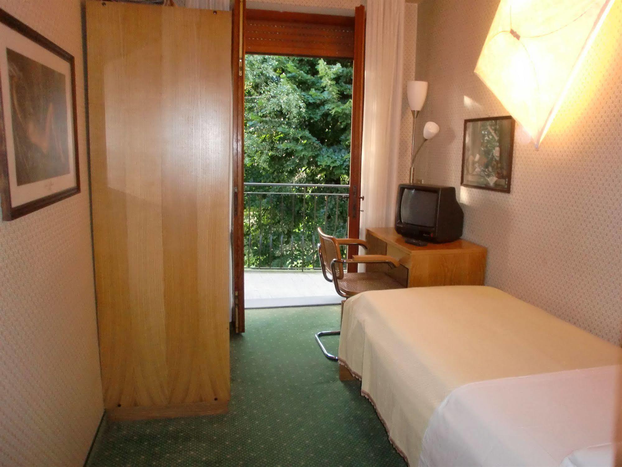 Hotel La Pergola Barga Dış mekan fotoğraf